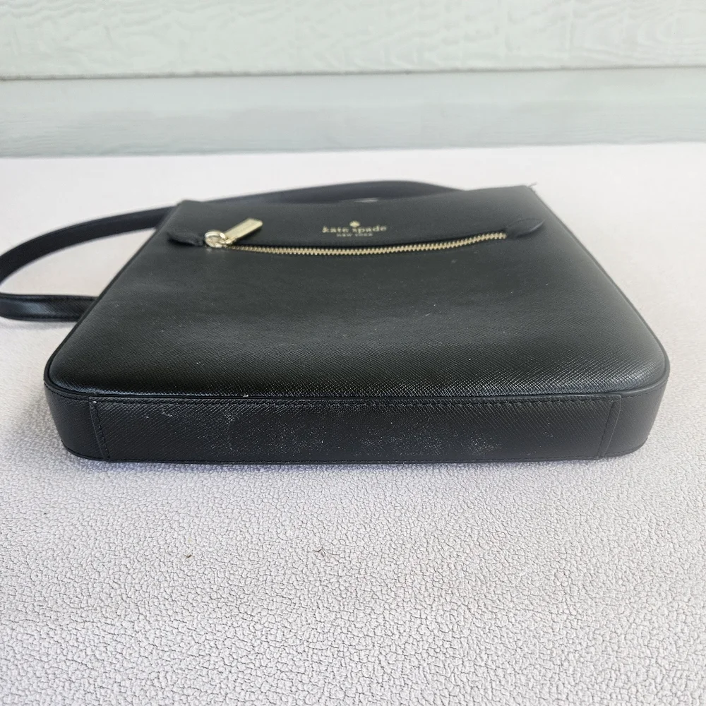 Kate Spade Sadie North South Crossbody Purse Black Leather Square